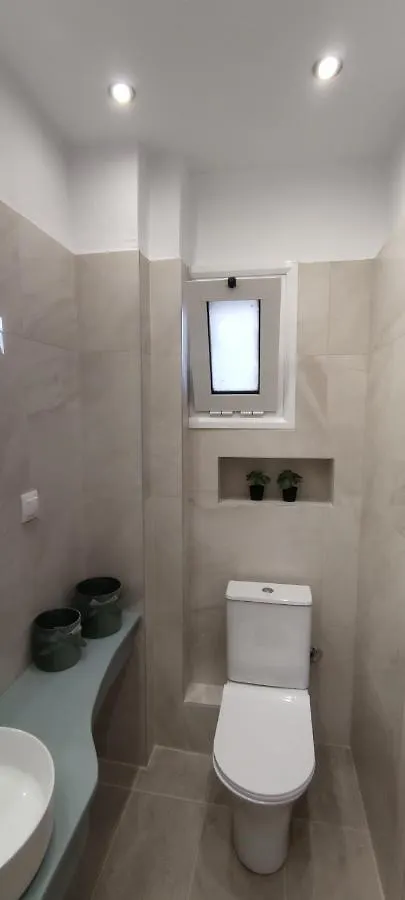 ***** بيت ضيافة Neaktion Apartments نيكيتي اليونان