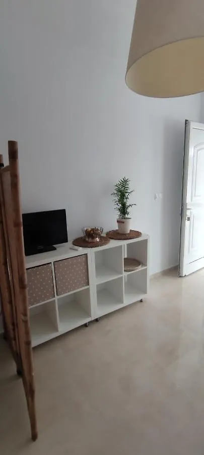 Neaktion Apartments نيكيتي بيت ضيافة