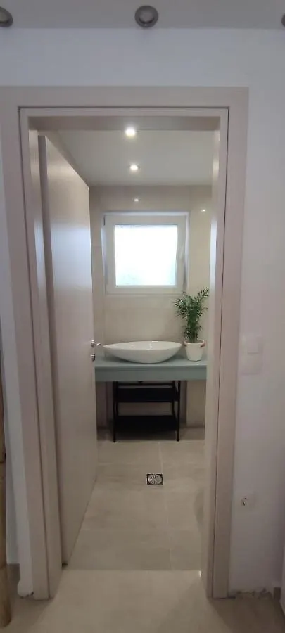 بيت ضيافة Neaktion Apartments نيكيتي