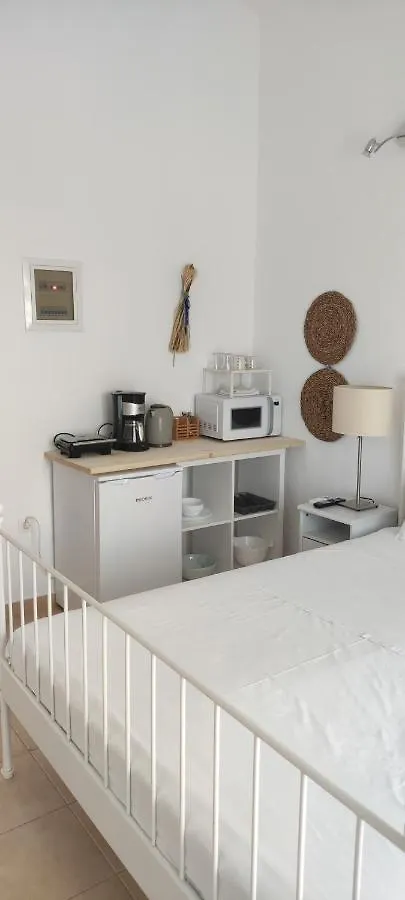 Neaktion Apartments نيكيتي 5*,