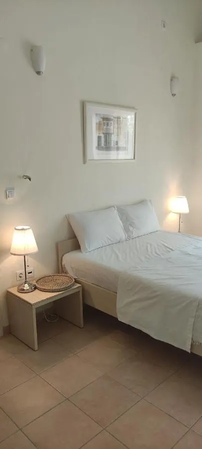 بيت ضيافة Neaktion Apartments نيكيتي