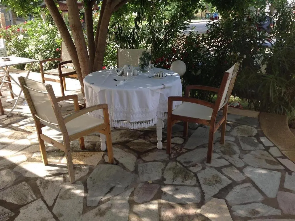 ***** بيت ضيافة Neaktion Apartments نيكيتي اليونان